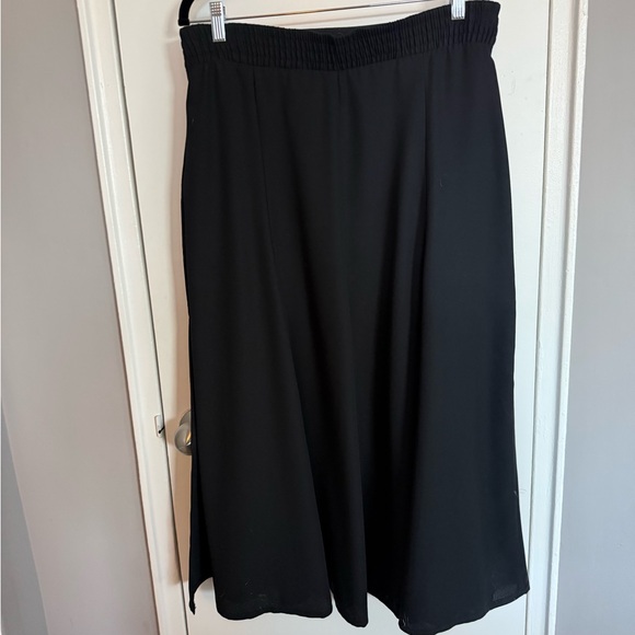 Vintage Joseph Ribkoff Black A-Line Midi Skirt Made in Canada 🇨🇦 - Picture 3 of 6